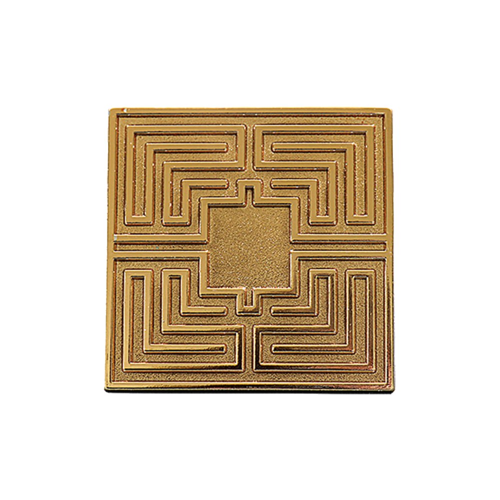 Labyrinth L-03